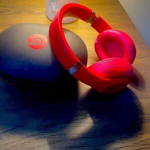 Beats Studio 3 wireless noise cancelling headphones